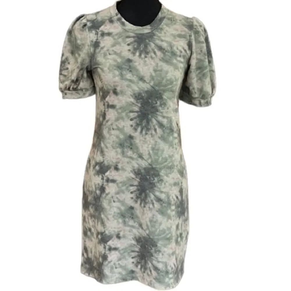 Lily Rose green tie dye puff sleeve dress size XS.